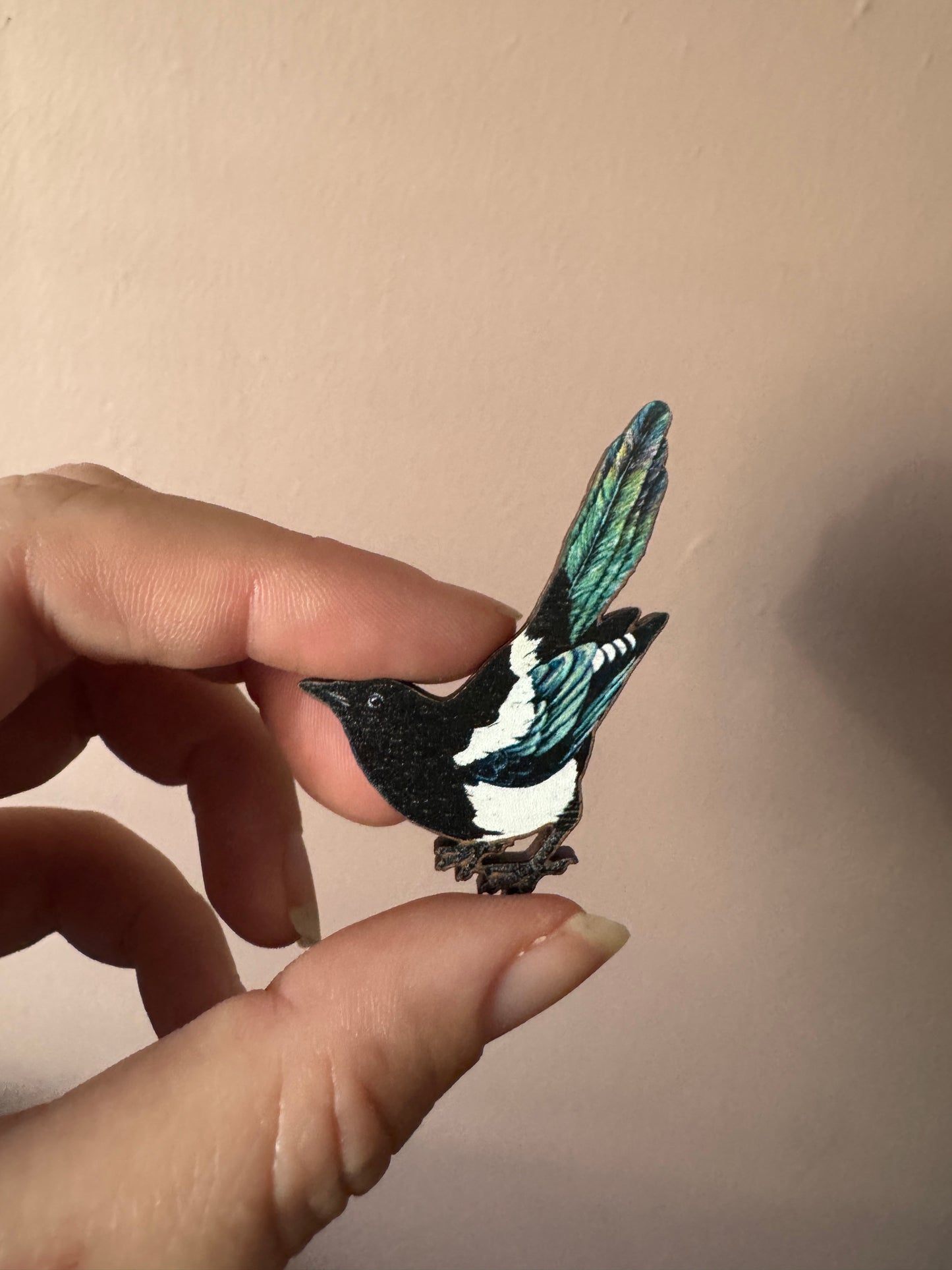 Wooden Magpie Magnets Set and Individuals