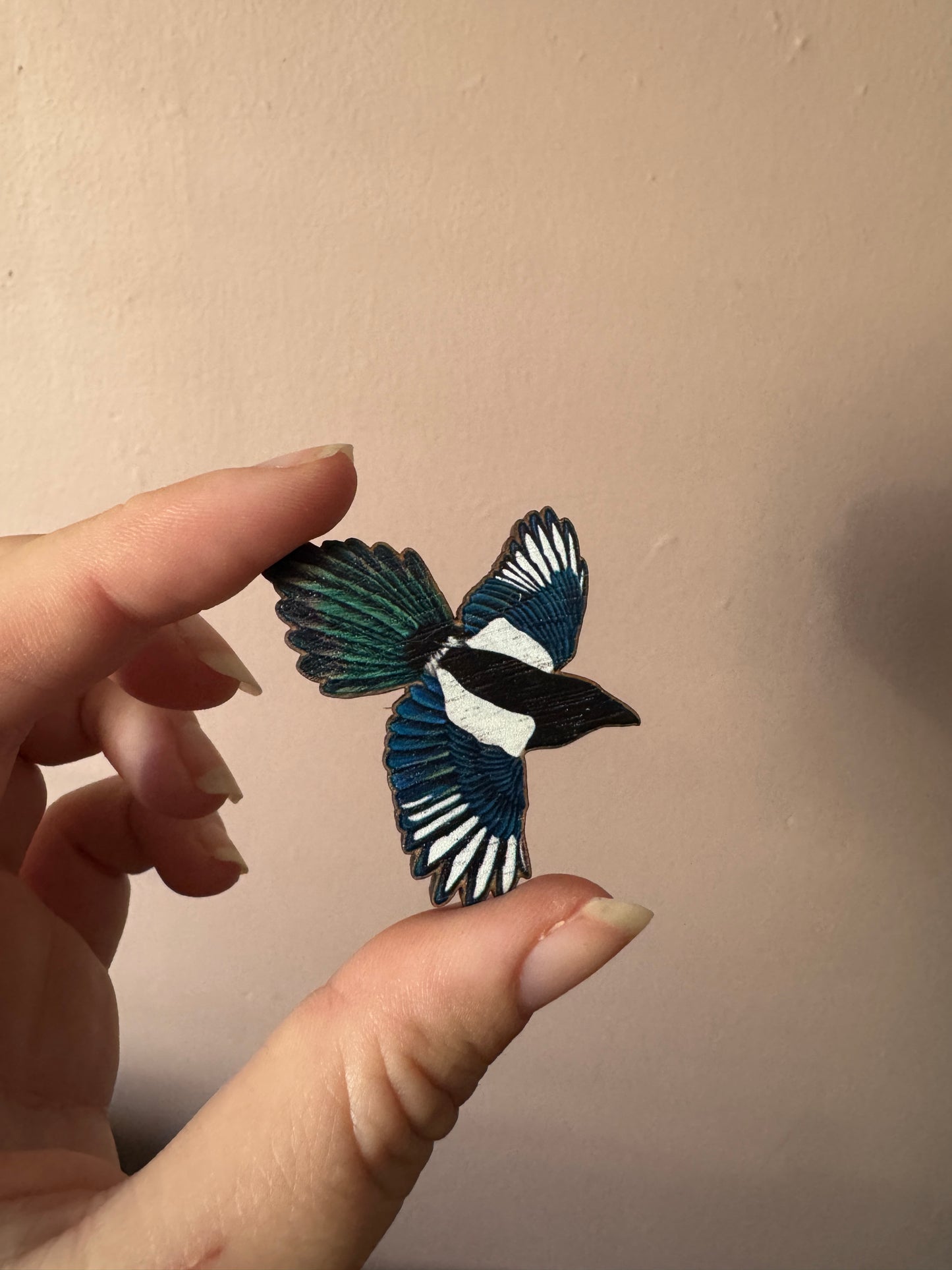 Wooden Magpie Magnets Set and Individuals