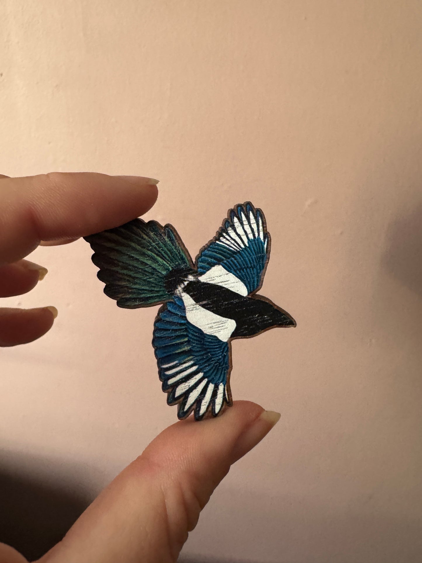 Wooden Magpie Magnets Set and Individuals