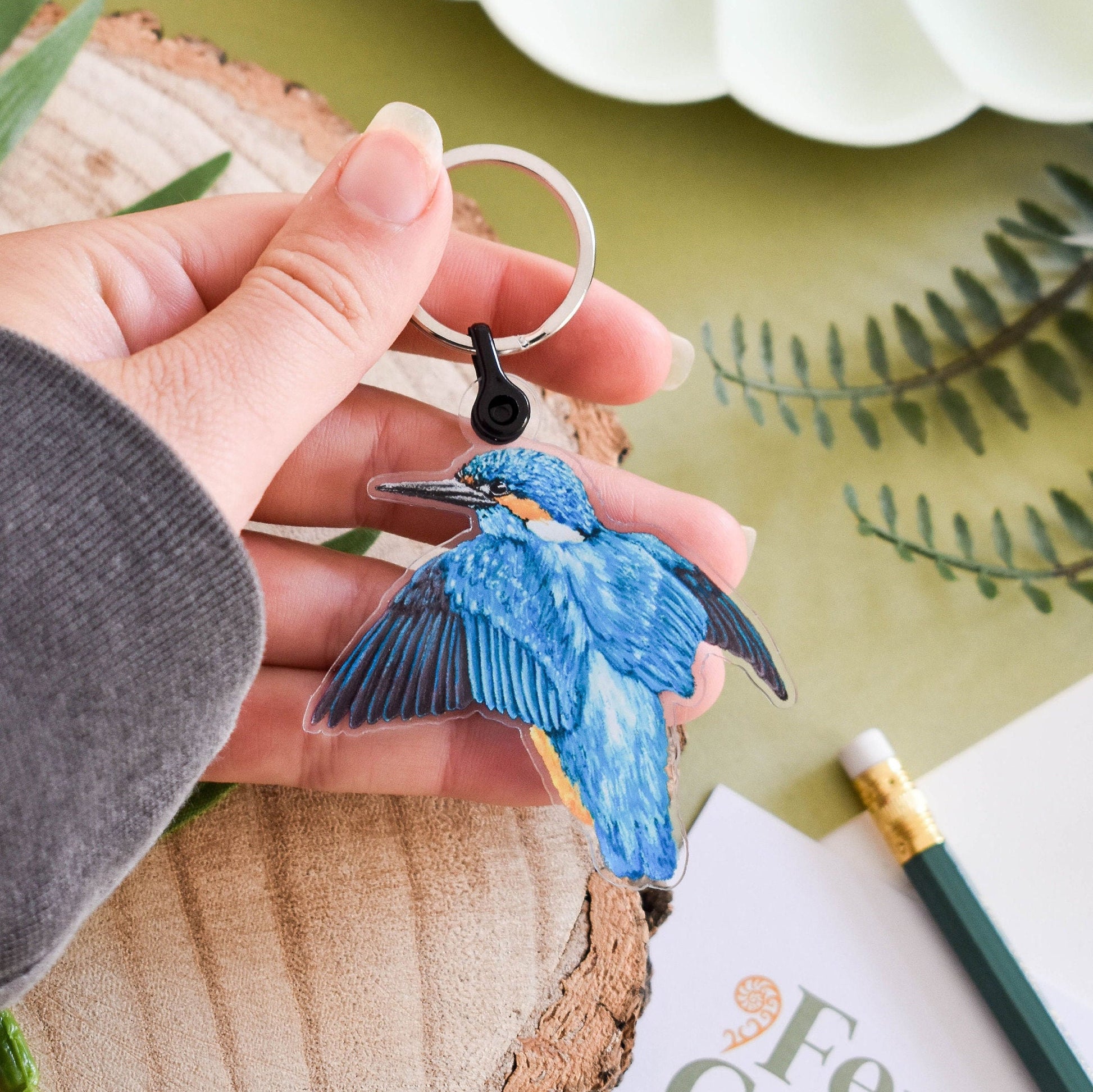 Kingfisher acrylic keyring, bird keychain, eco friendly gift, acrylic charm, wildlife bag accessory, Bird Lover Gift, Kingfisher art, Blue