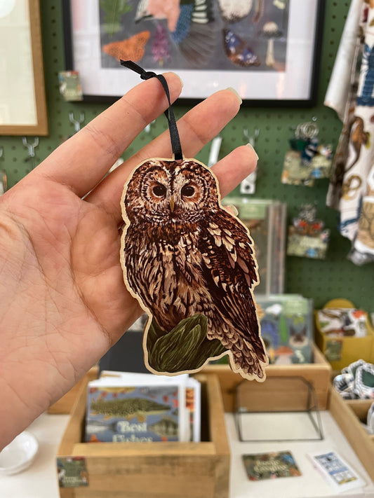 Sustainable Wooden Tawny Owl Ornament, British Bird Illustration for Christmas Tree, Eco-Friendly Yule Gift, Bird lover gift