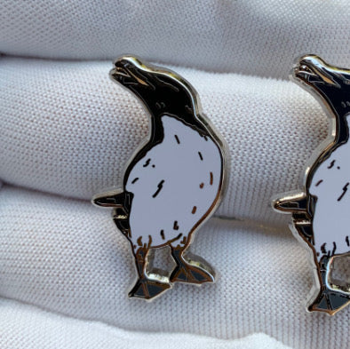 Razorbill Enamel Pin