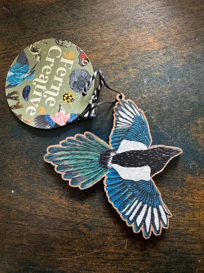 Magpie Wooden Hanging Decoration